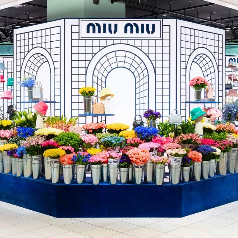 Miu Miu floral popup