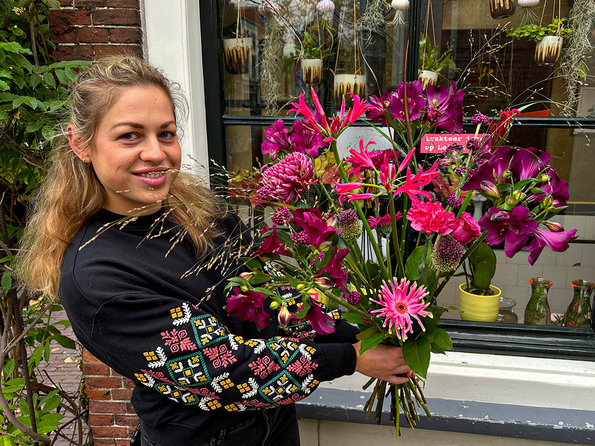 Alstroemerias in a purple bouquet at Fiori Bloemen