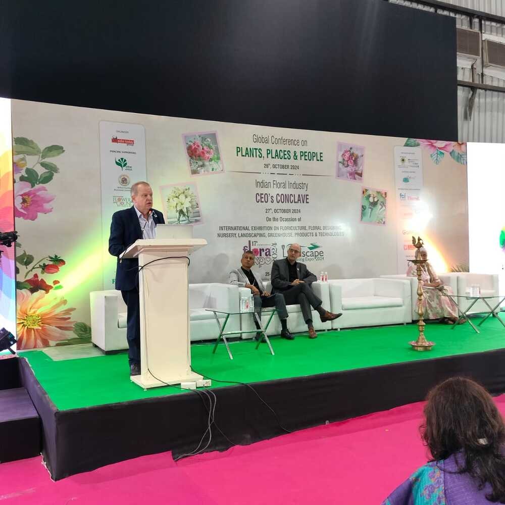 Mr. Treve Evans from AIPH addressing the attendees of International Flora Expo India 2024.