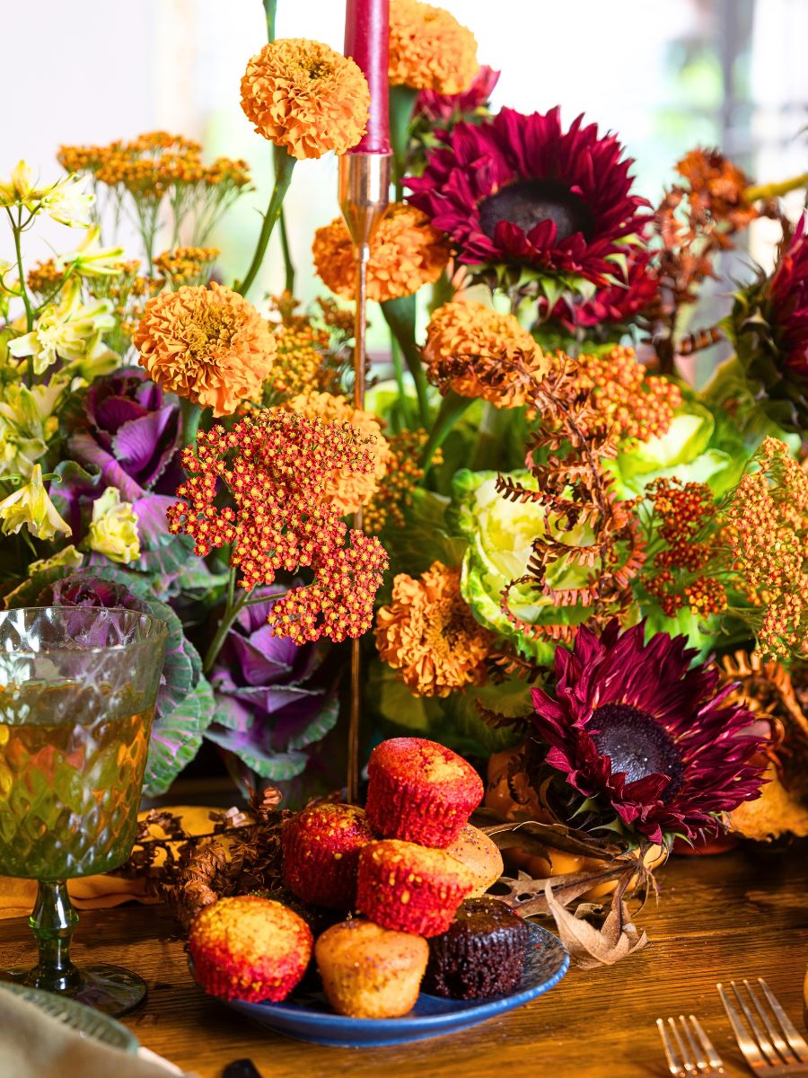 A perfect centertable with fall flowers