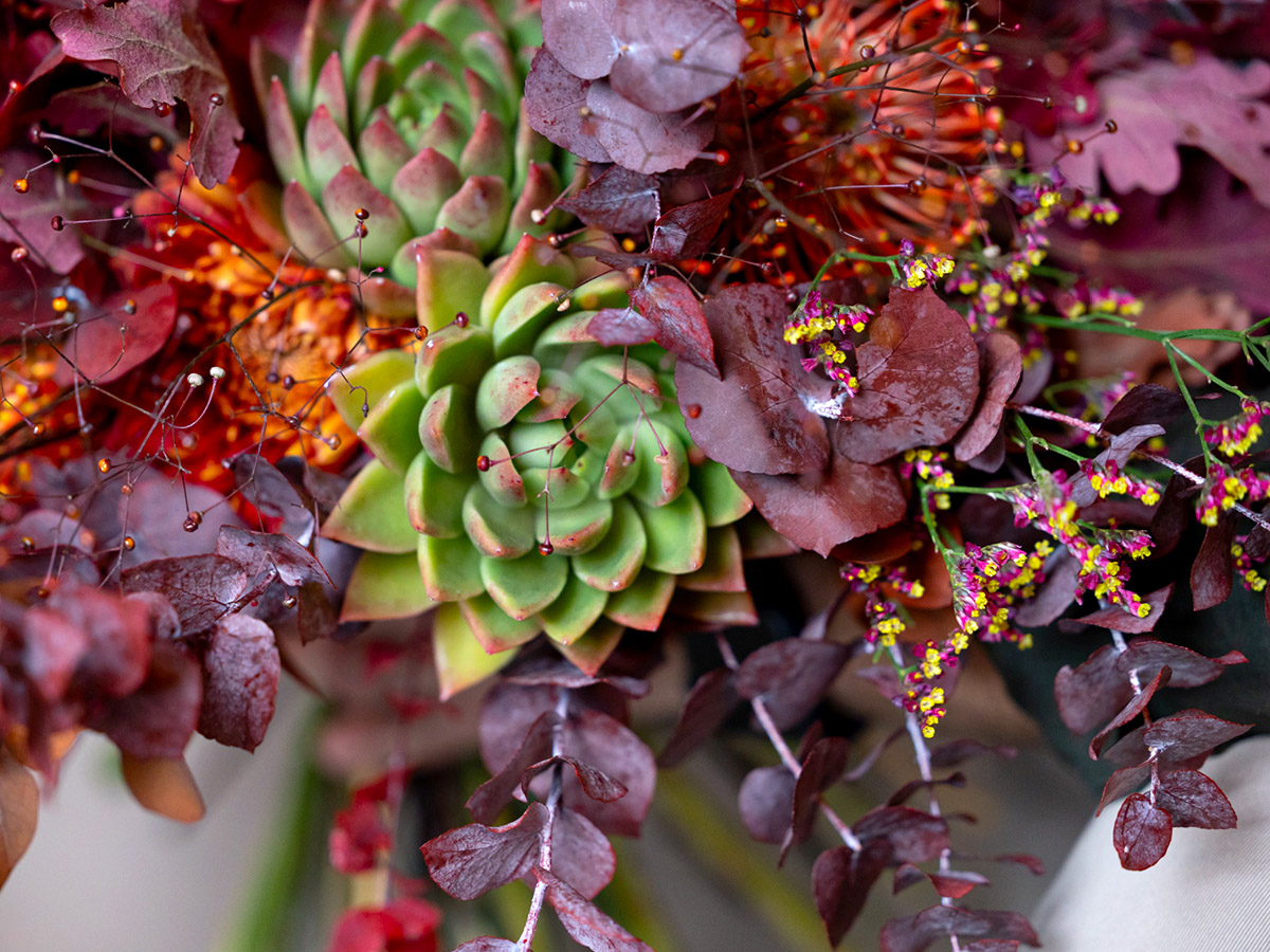 Krisztian Kover fall bouquet with talinum and limonium