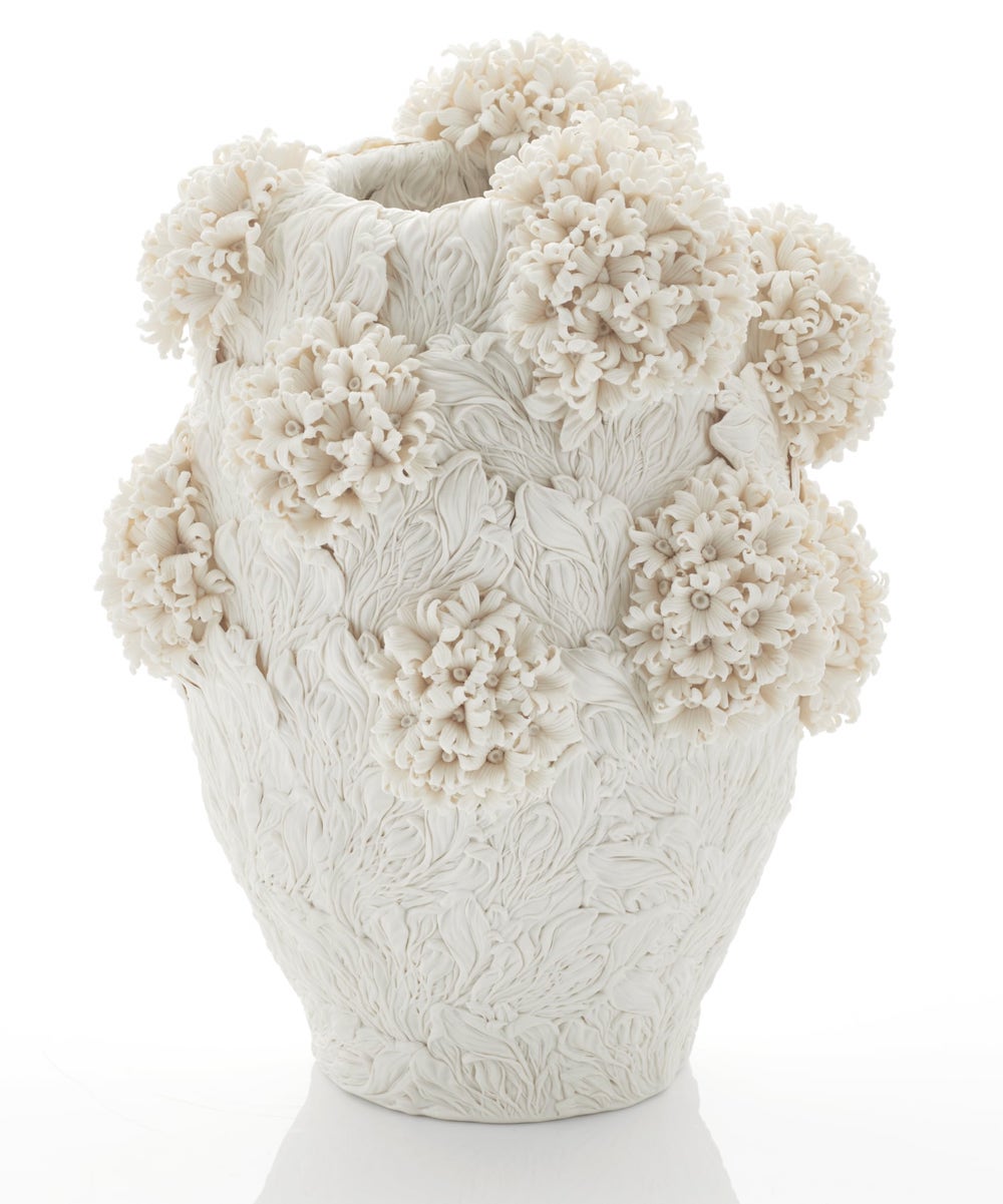 Flowers Envelop the Detailed Porcelain Vessels From Hitomi Hosono Vase