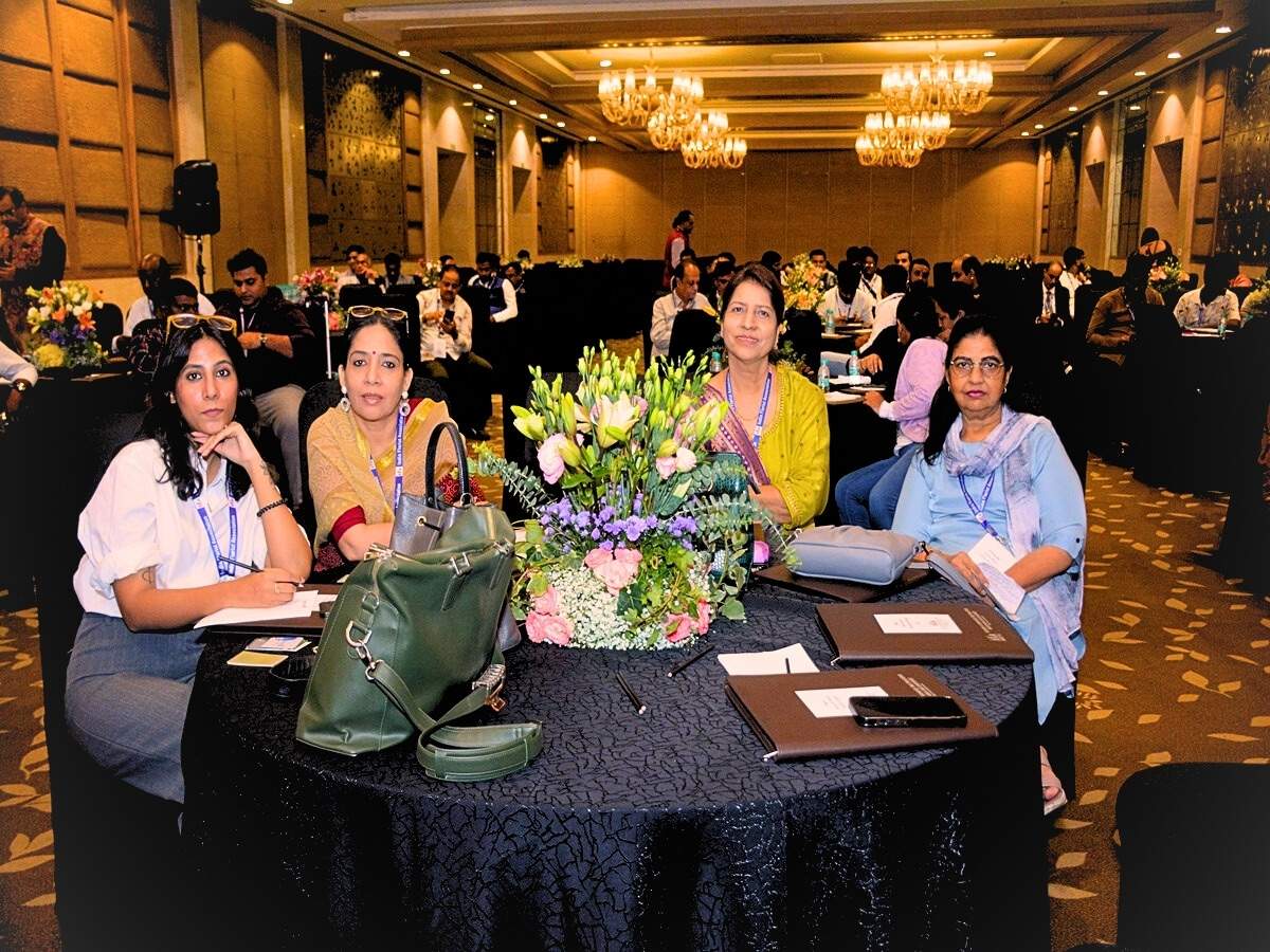 Indian Women in Floriculture