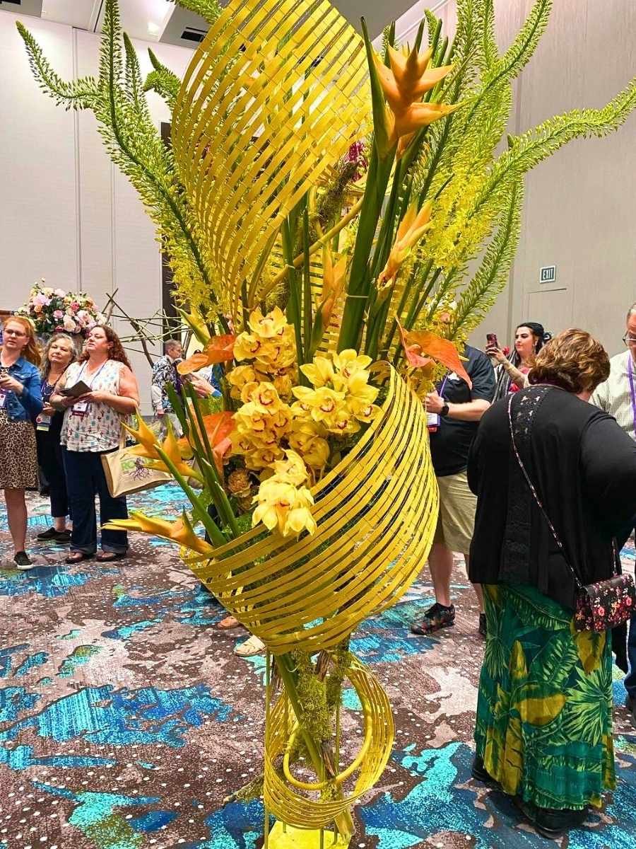 Floral design during the AIFD Symposium