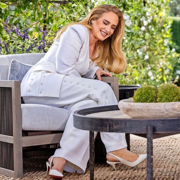 Oprah’s Rose Garden Was The Perfect Backdrop For Her Interview With Adele - Article on Thursd (8)