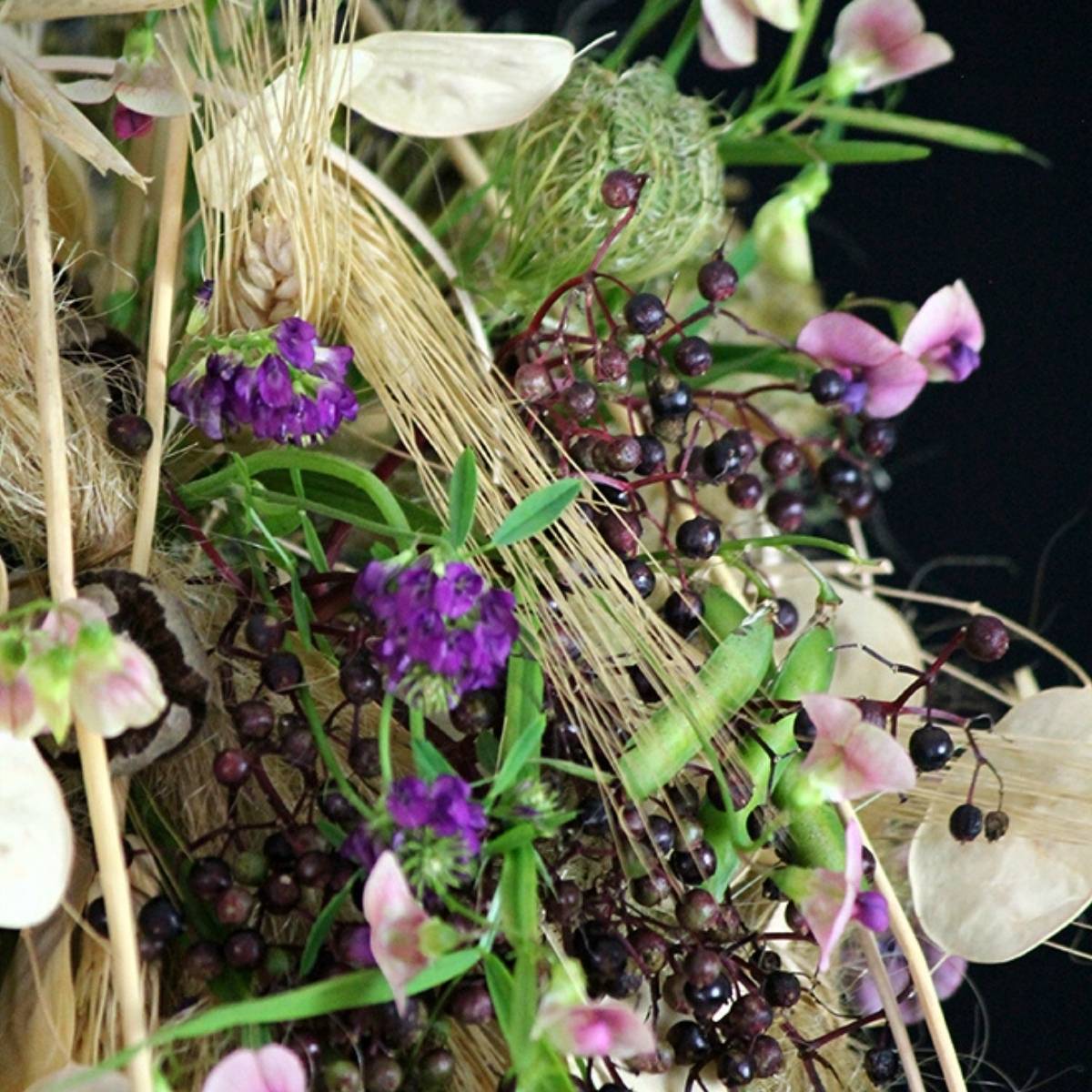 The Harvest Season Inspires a Fall Floral Design featured image Thursd Blog