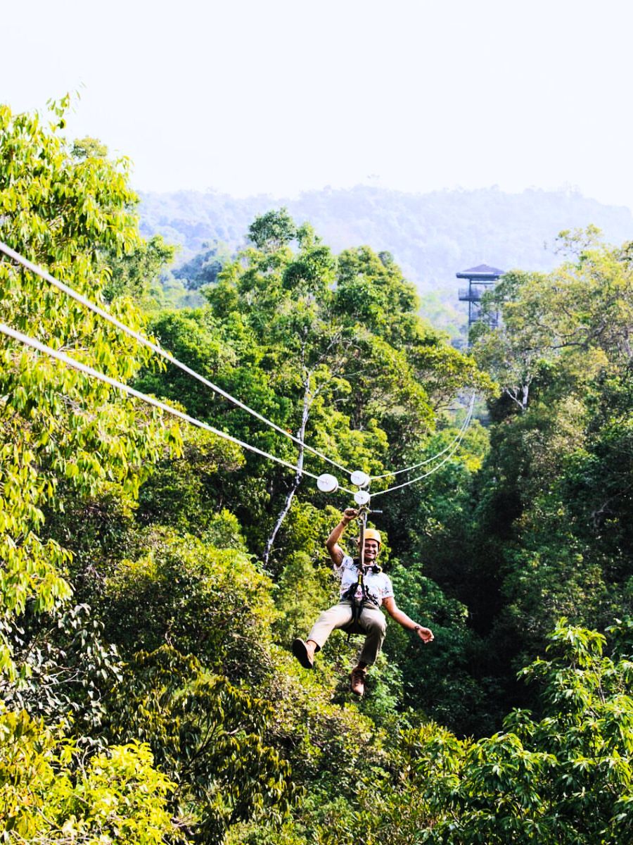 Guests arriving by a zipline