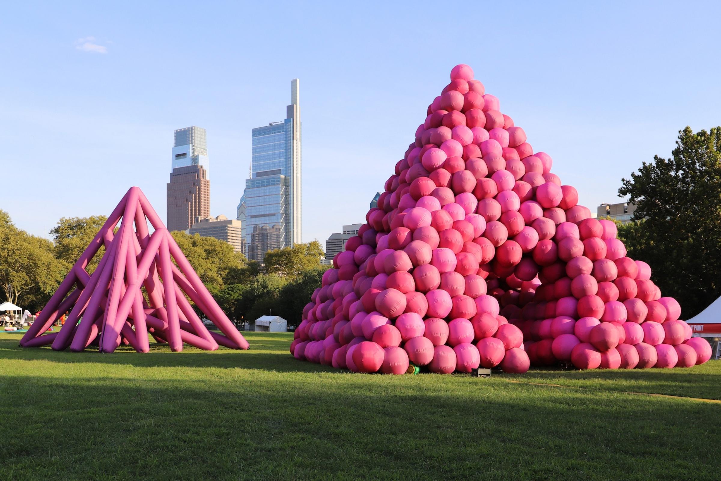 Thursd Wide Feature Pink Sets the Tone in the Immersive Installations by Cyril Lancelin