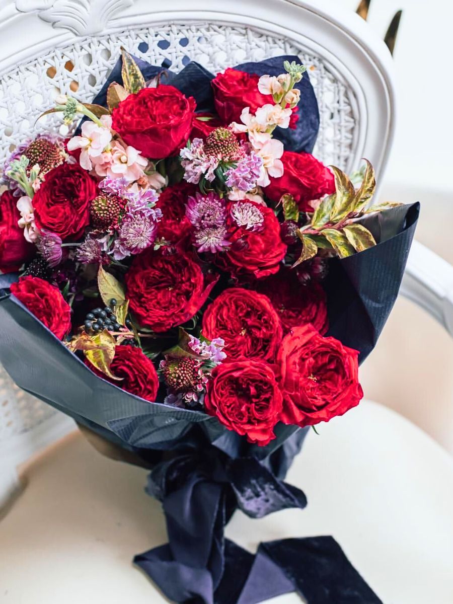 Rose Tess arranged in a bridal bouquet