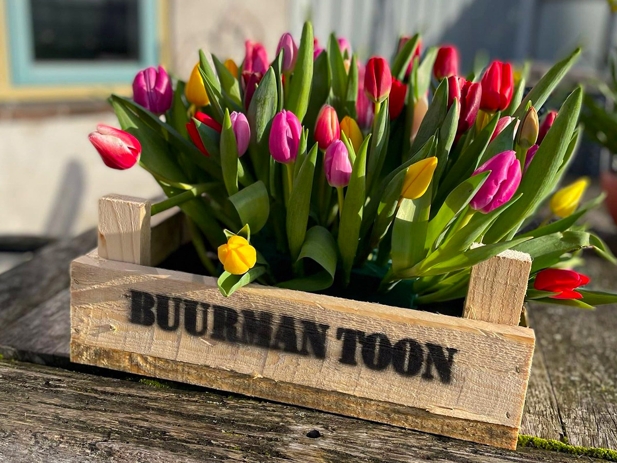 Buurman Toon wooden tulip tray