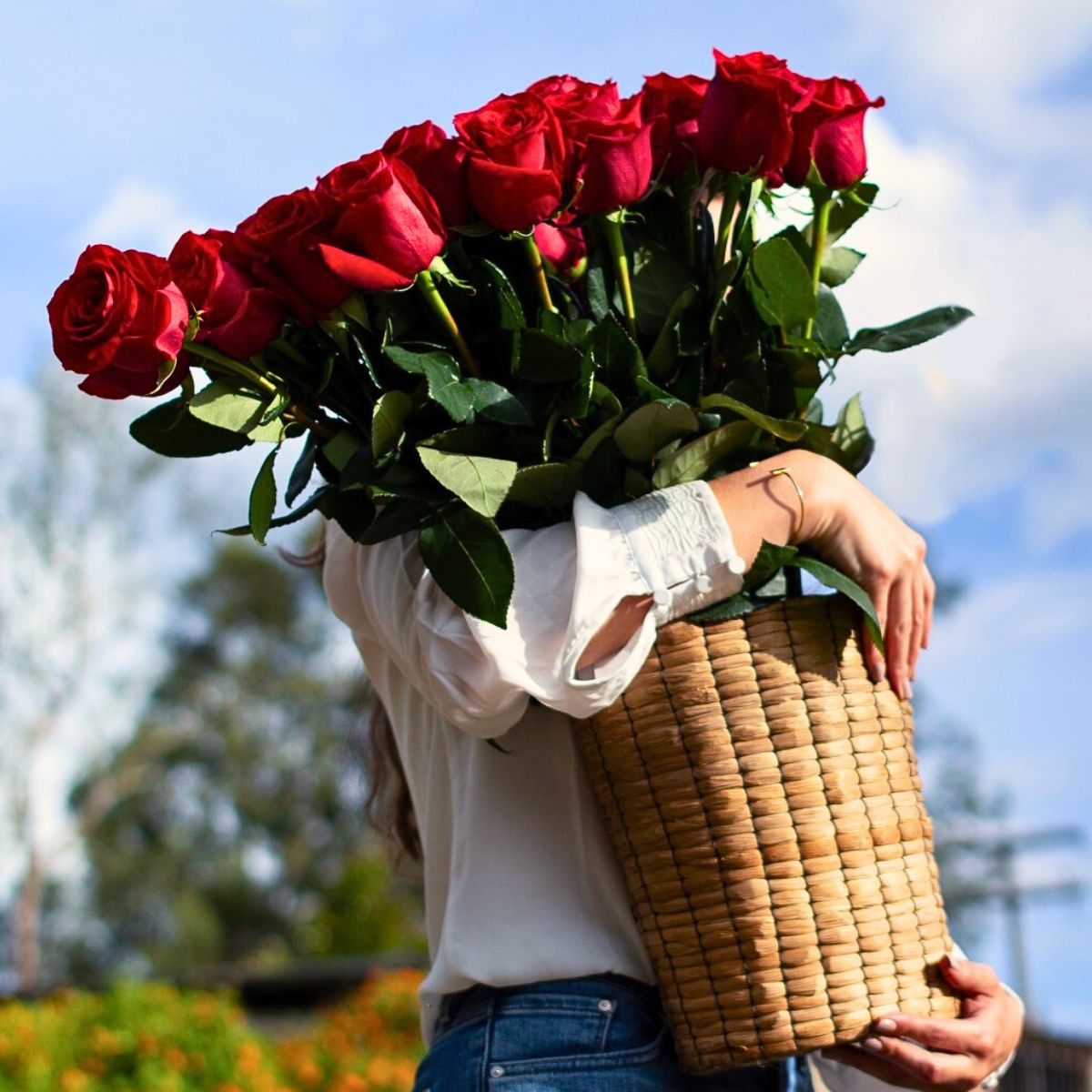 Lack of Air Freight Hampers Big Flower Days Such as Valentine's and Women's Day