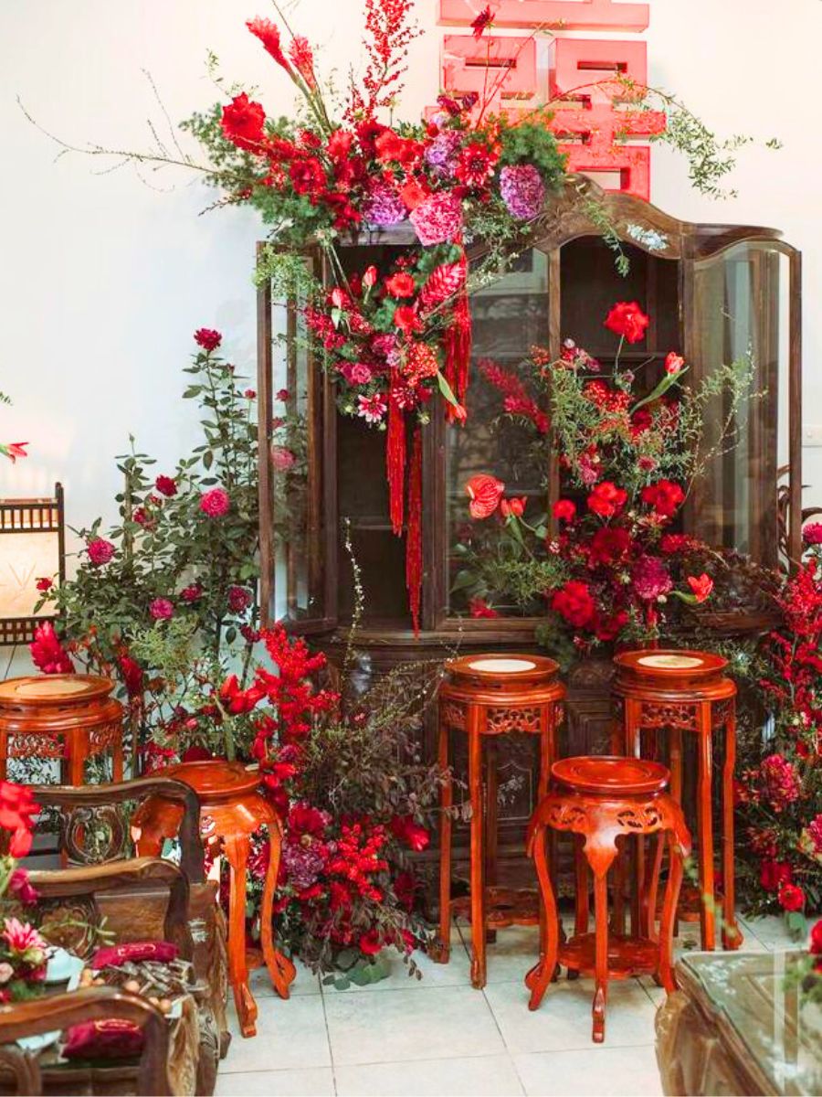 Restaurants decoration for Valentines Day