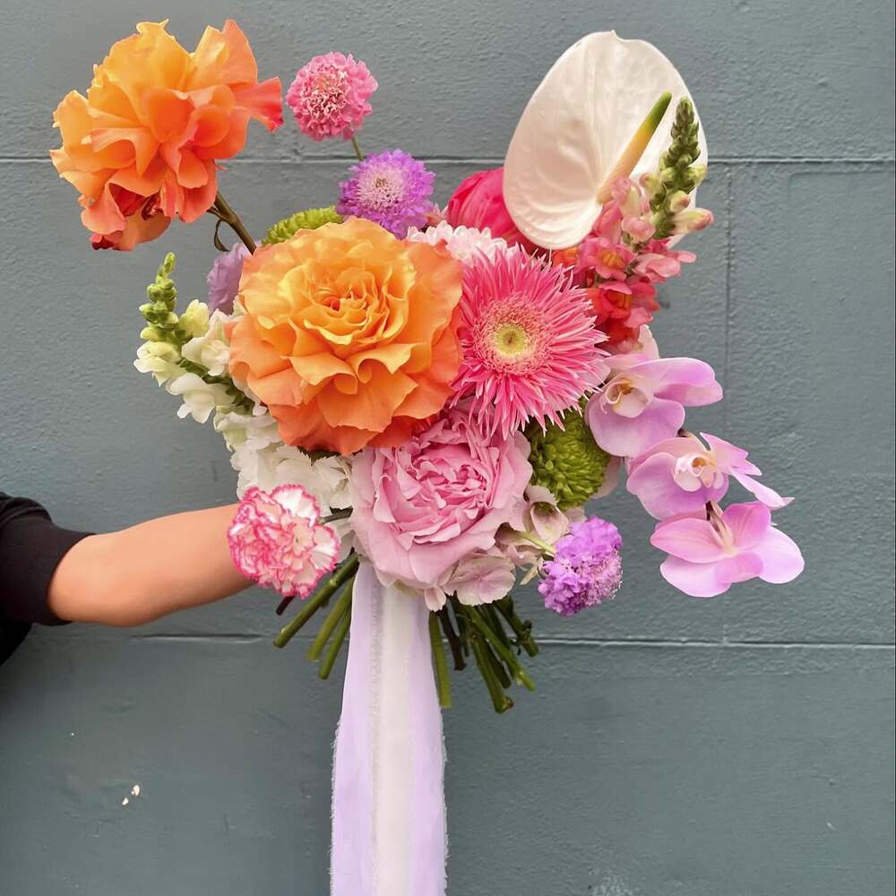 Cute multicolor flower bouquet