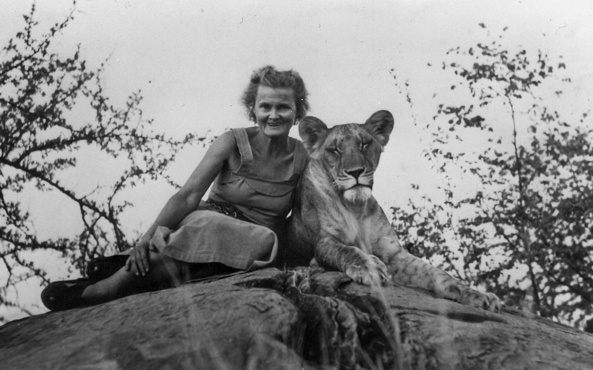 Joy Adamson with Elsa the lioness.