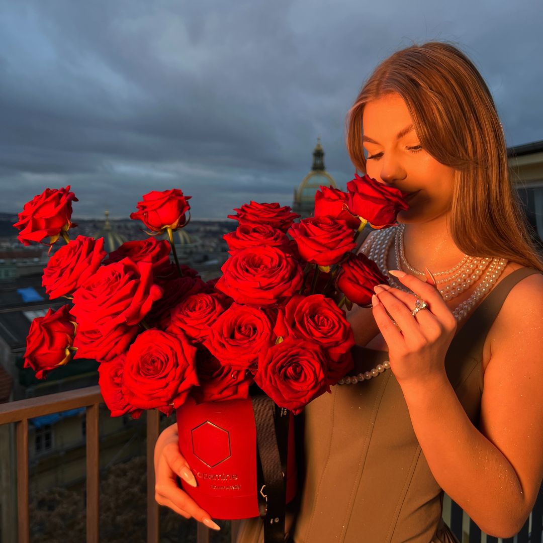 Porta Nova Red Naomi Roses