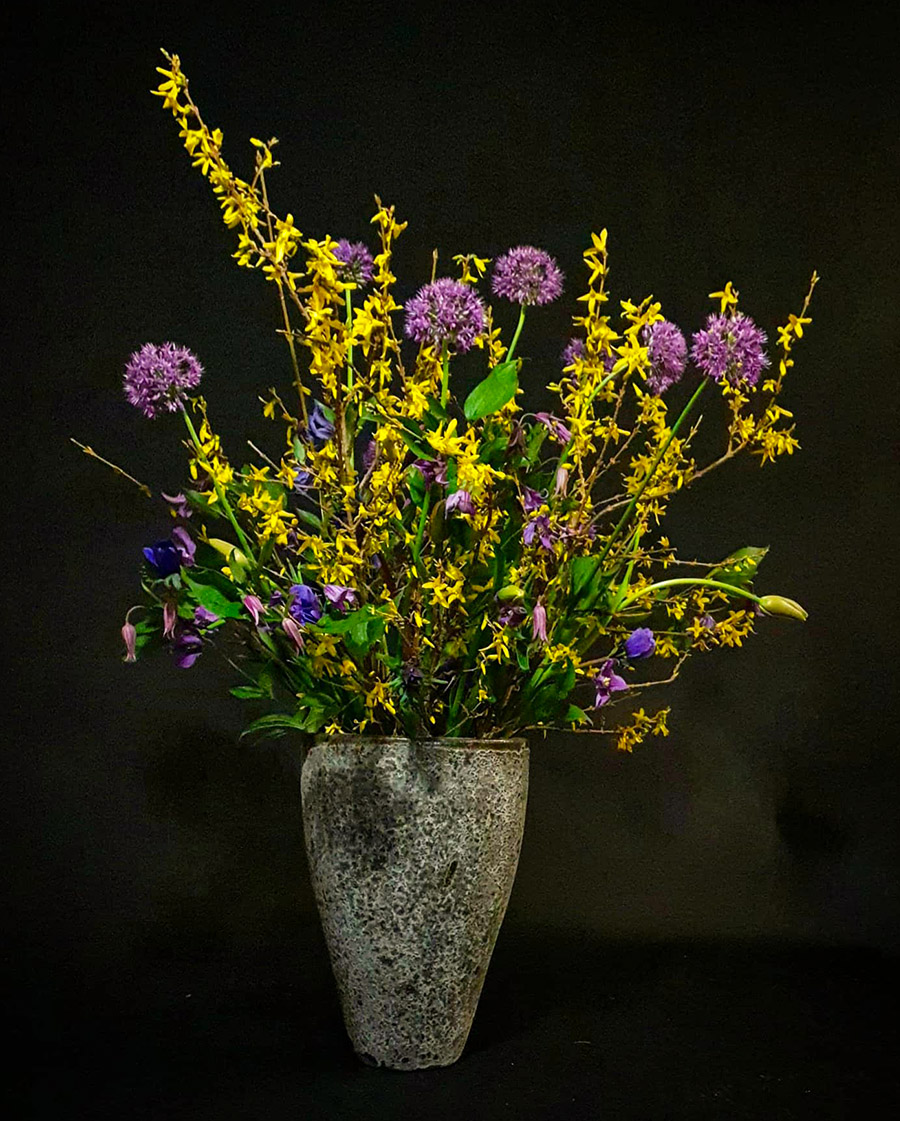 Forsythia bouquet by ilserambagsjenniskens