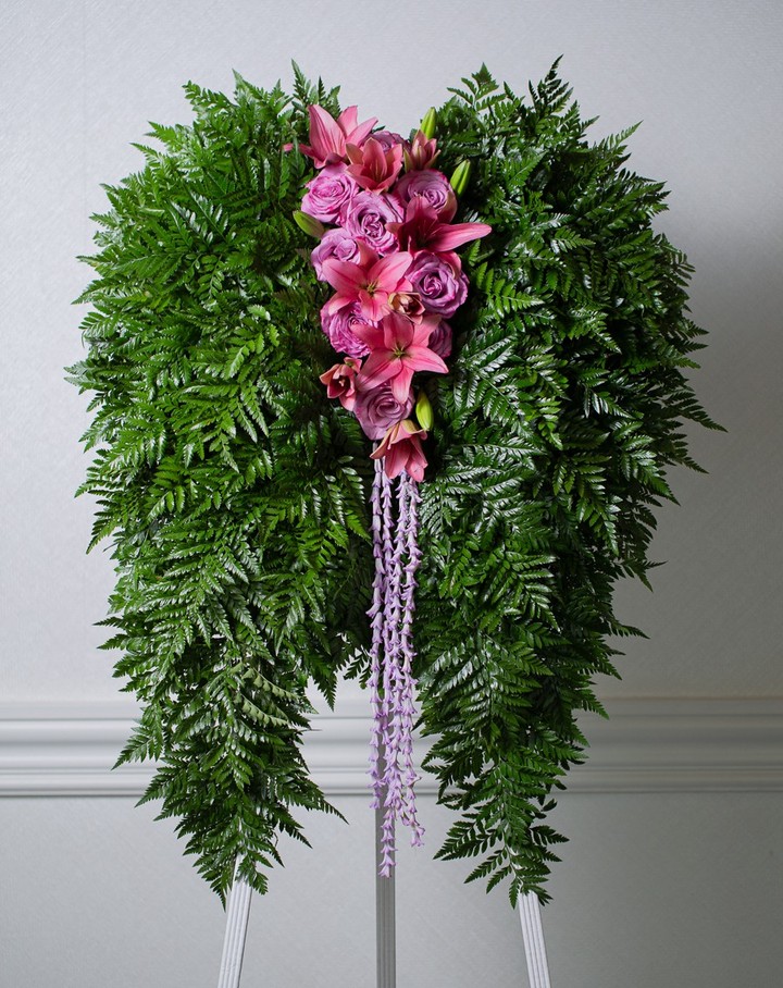 Leatherleaf fern Sympathy design