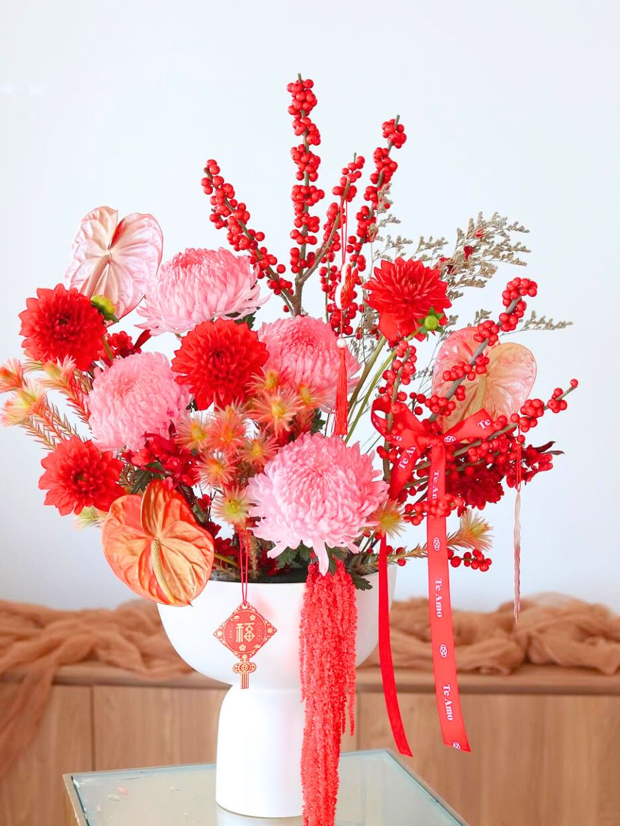 Bright Lunar Year arrangement with Ilex