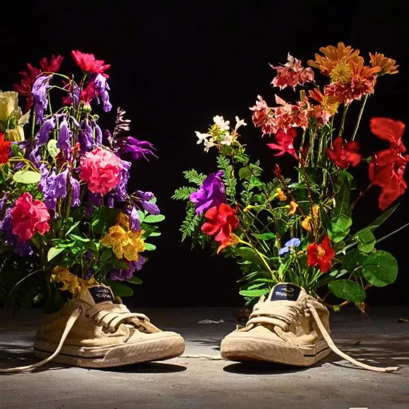 LONA Directed and Animated by Malena Martinez Remembers Argentina’s República Cromañón Tragedy Victims With Flower Sneakers