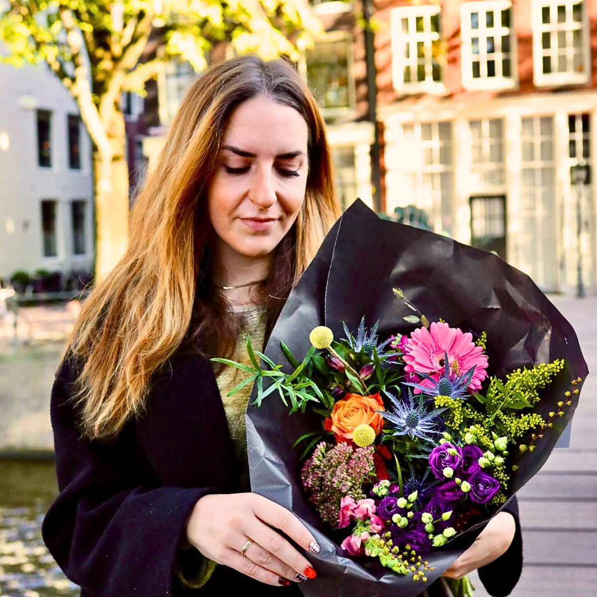 Bas de Groot’s Amsterdam Flowers Brings You Blooms With Modern Aesthetics and Accessible Luxury