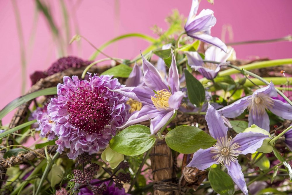 Marginpar Introduces the Top 10 Floral Trends 2022 Bouquet Goes Interior