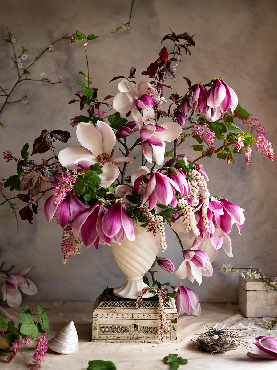 Magnolia Soulangeana bouquet by katherineenglishflora