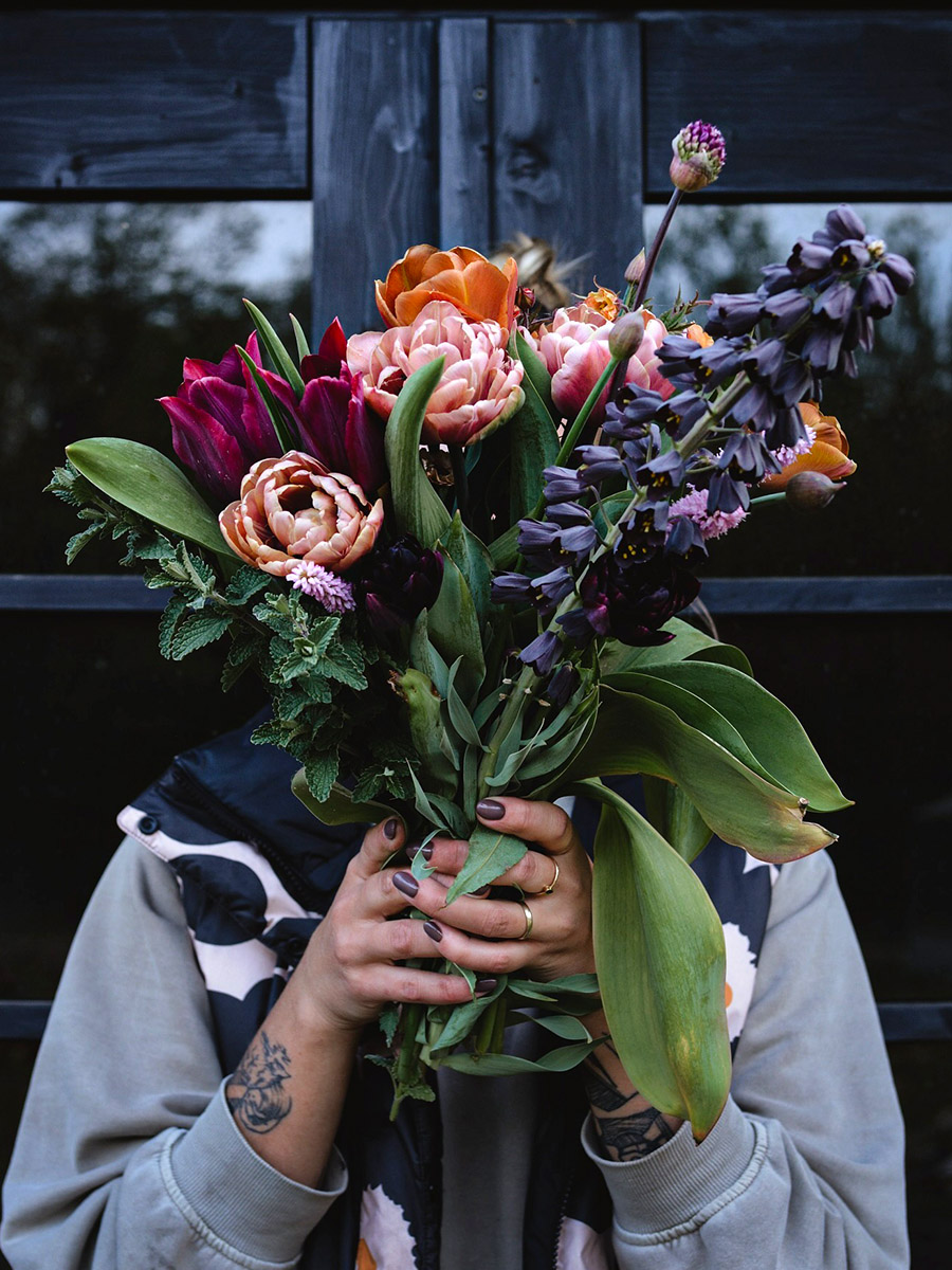 Fritillaria Persica bouquet