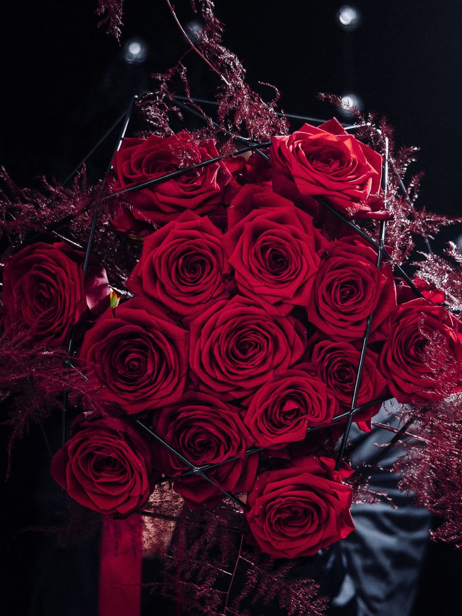 Bouquet Anna Loshakova Photo by Anton Hansen