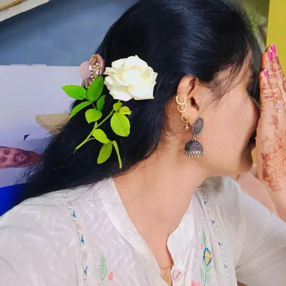 lady clip white rose in hair lady clip white rose in hair