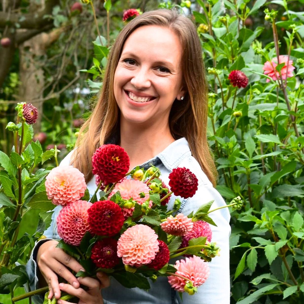 Danielle of North Lawn Flower Farm Danielle of North Lawn Flower Farm
