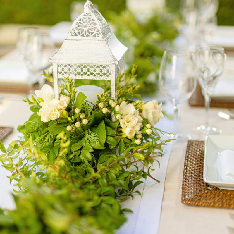 Main table greenery
