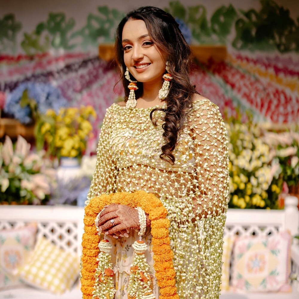 Girl with flower chuni in wedding Girl with flower chuni in wedding