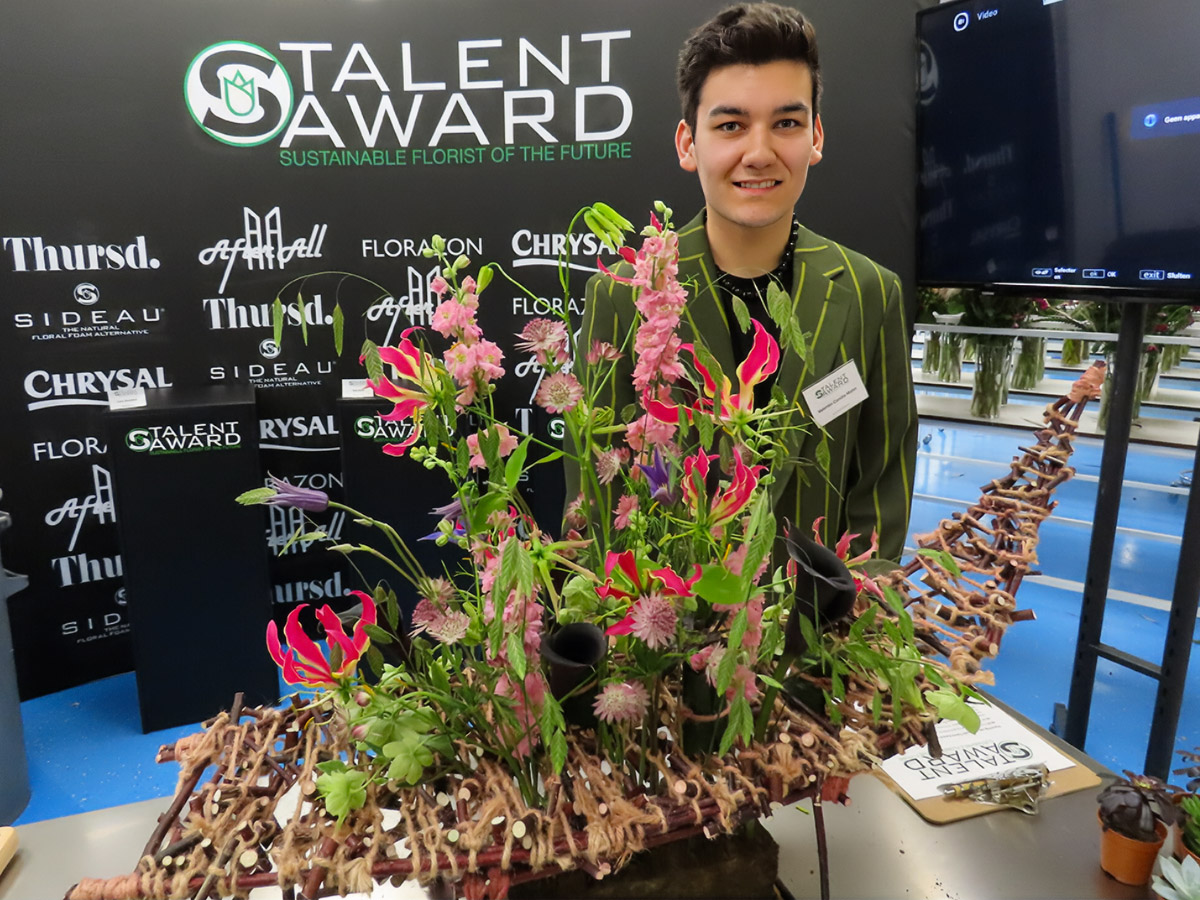 Sideau Talent Award 2025 Valentin with task 1 Sideau Talent Award 2025 Valentin with task 1