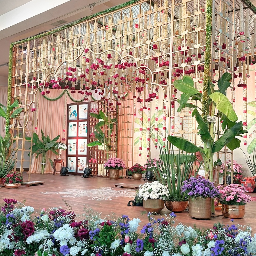 Wedding stage decor for couple Wedding stage decor for couple
