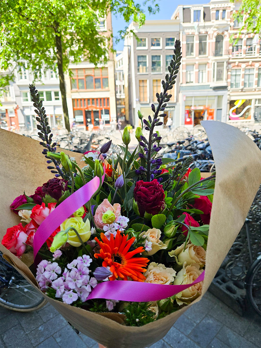 Mixed bouquet from Jemi in Amsterdam