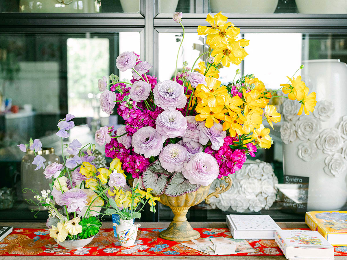 Katya Hutter Ikebana bowls with roses and Ranunculi