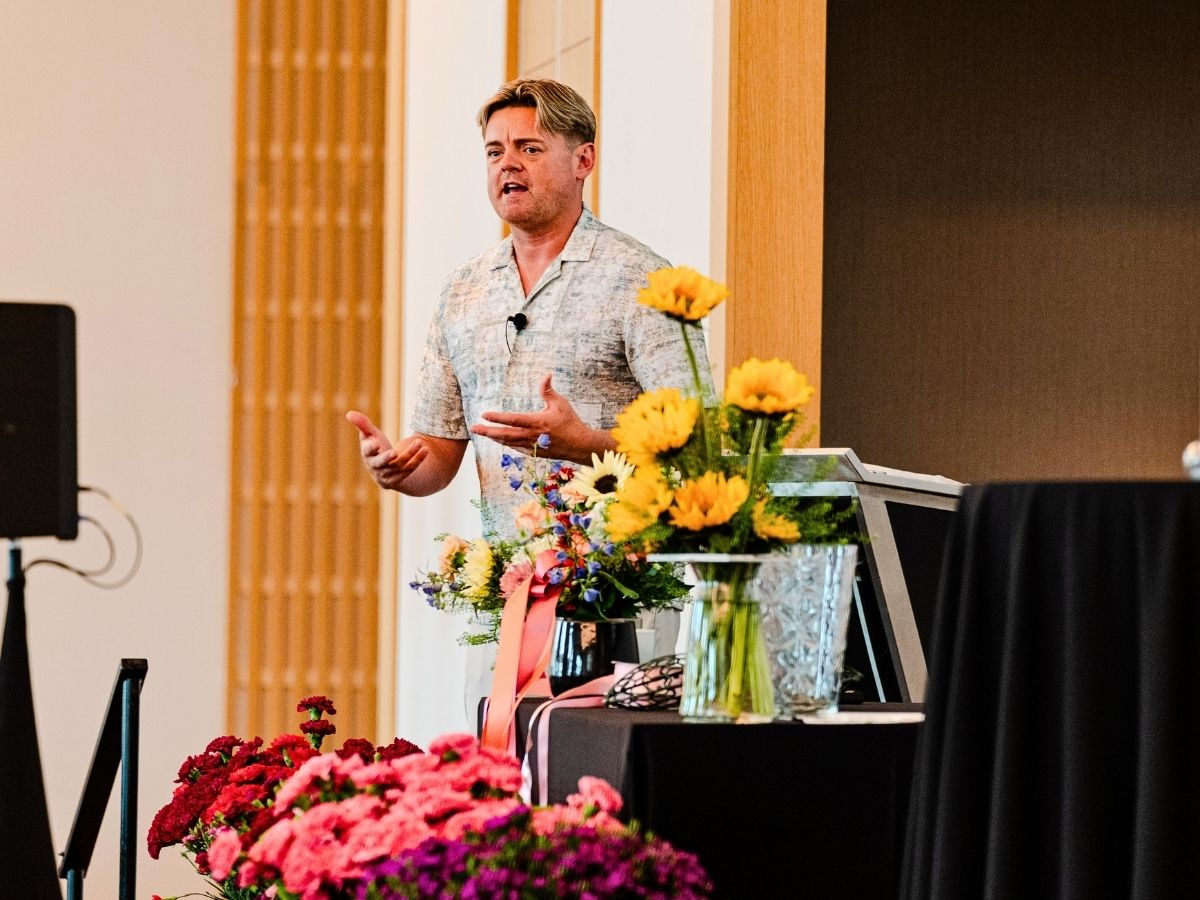 Derek Woodruff Less is More at Floral Bootcamp Floriexpo Derek Woodruff Less is More at Floral Bootcamp Floriexpo