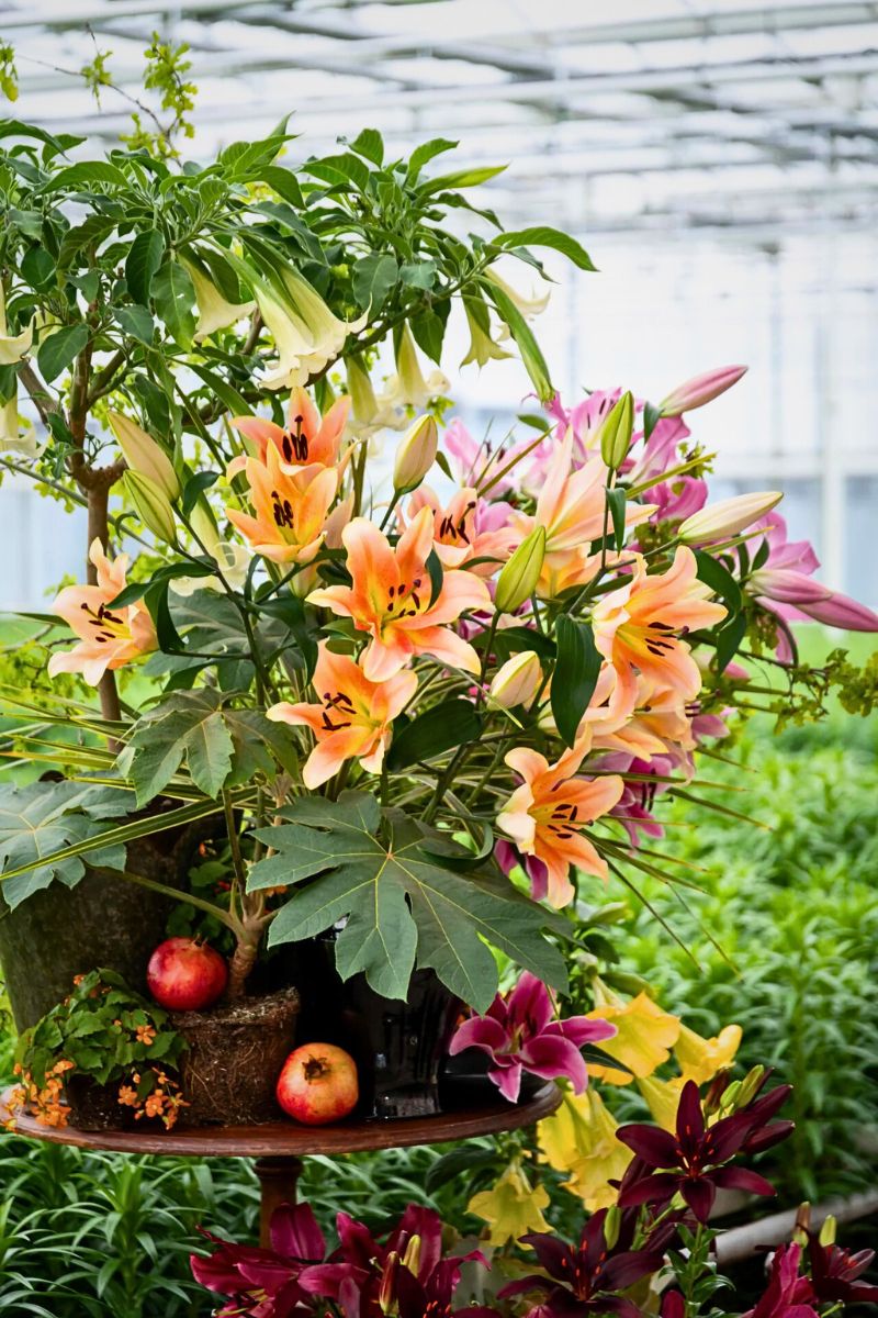 Bredefleur Friend Roan Aarts With Floral Art as Flowercouture