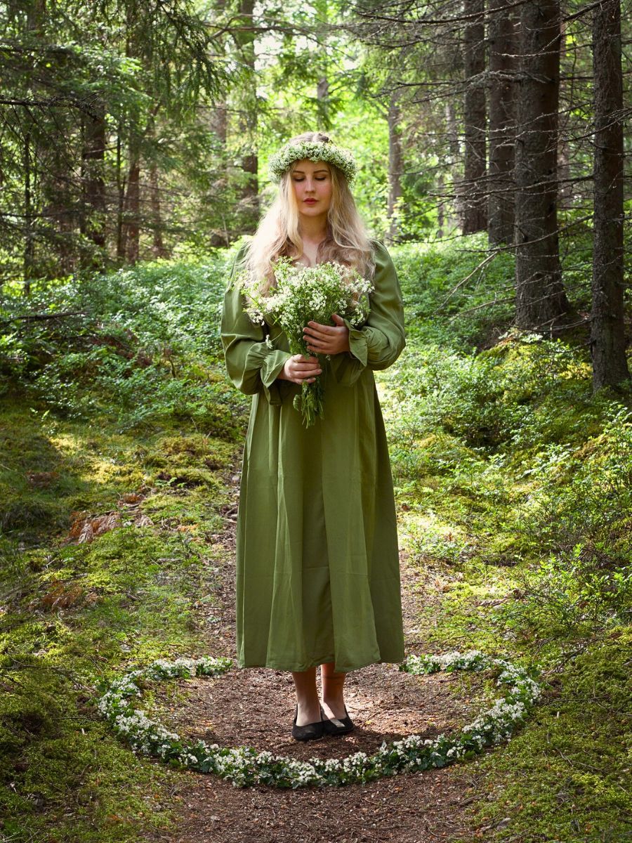 Midsummer Summer Solstice - Celebrating the Longest Day of the Year