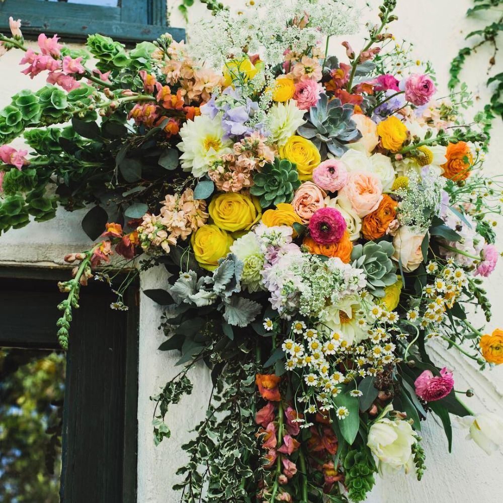 Wedding floral installation by Florals by Jenny using Yellow Roses Yellow Roses