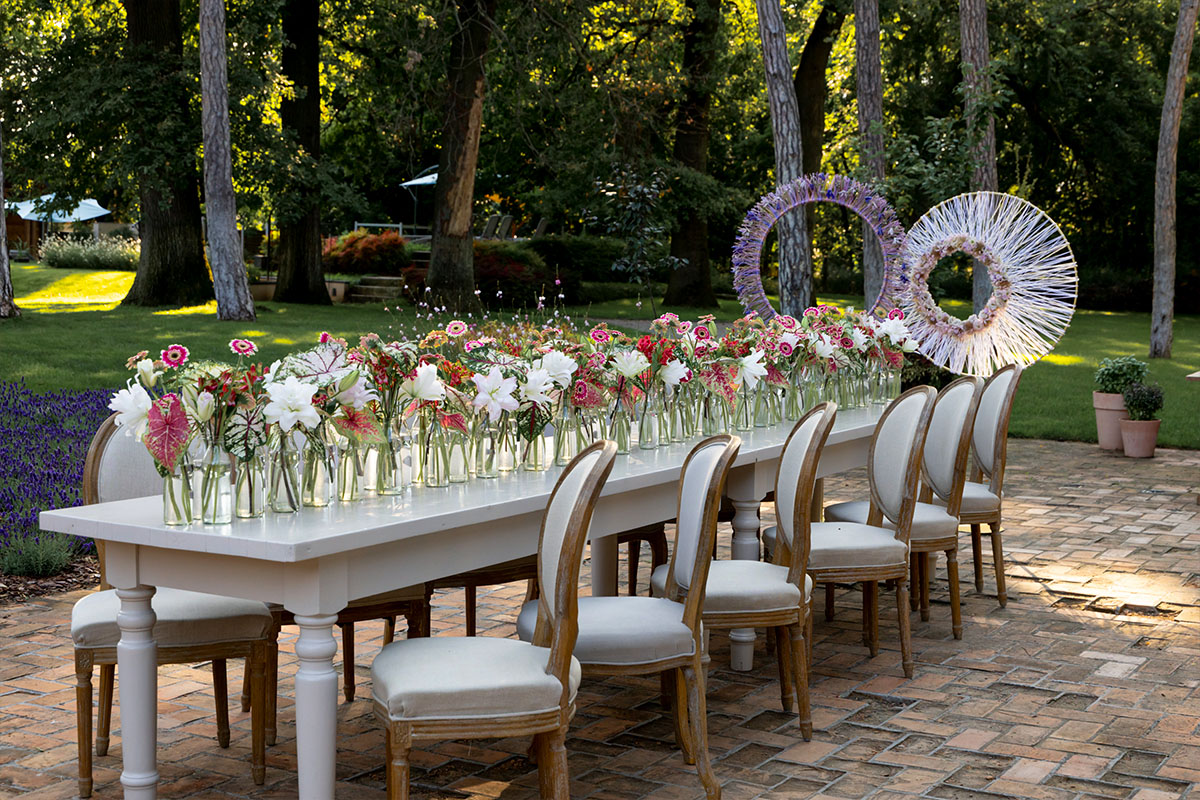 Marginpar Krisztian Kover outdoor yarns table