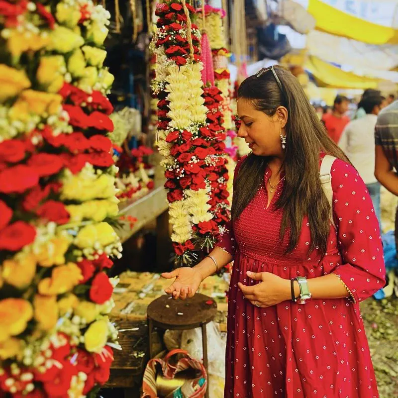 The Bombay High Court Questions Why Plastic Flowers Are Not Included in the List of Banned Single-Use Plastic Items