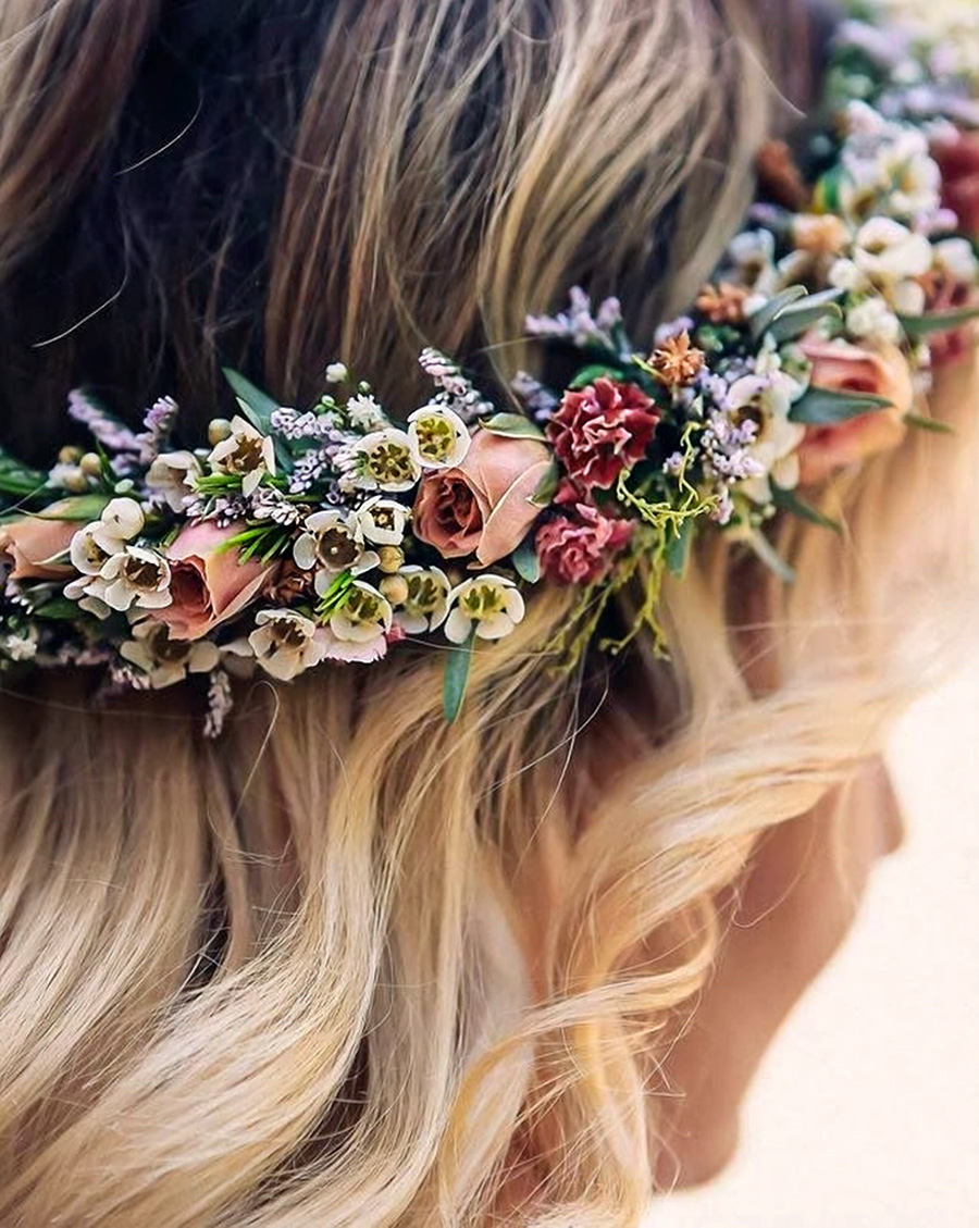 Waxflower crown worn by a girl Waxflower crown worn by a girl
