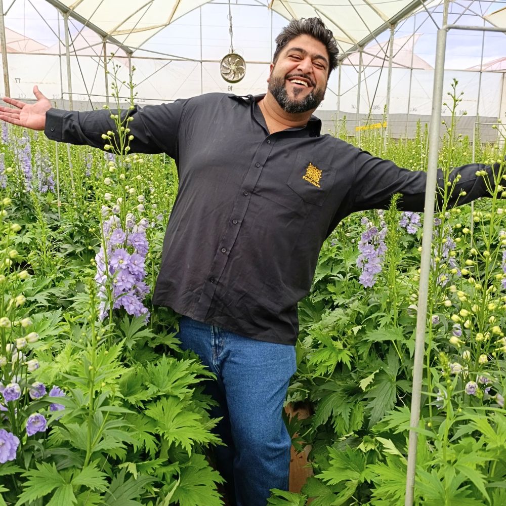 Karan of Fontana Flowers Marketing for Growers