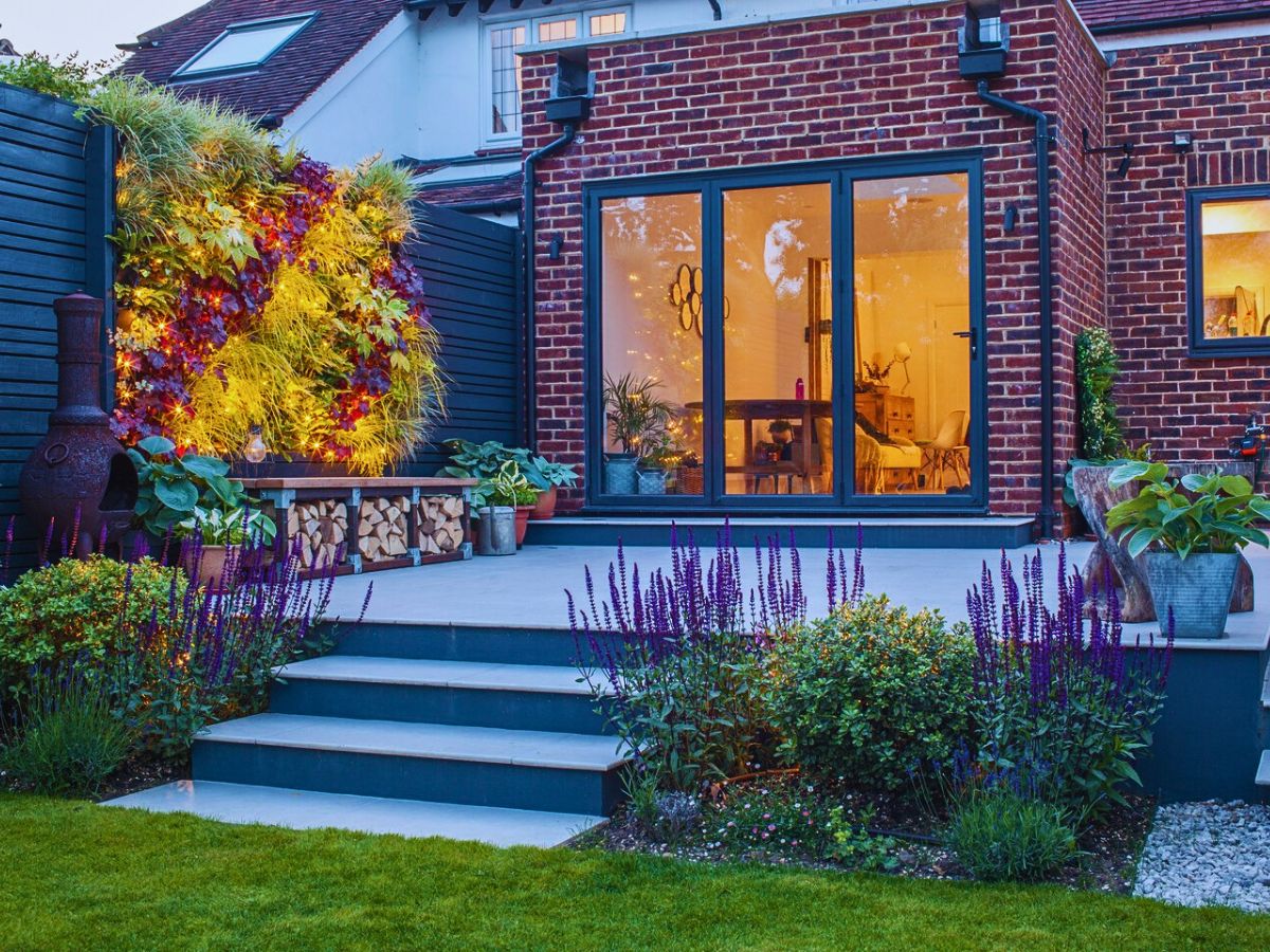 Modern outdoors A Fresh Take on Modern Outdoor Living - A Dreamy Contemporary Garden