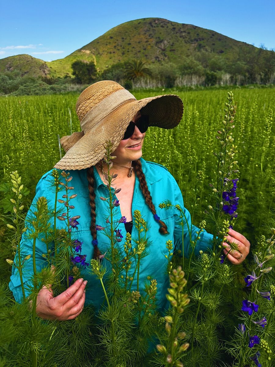 Sustainable flower farming New Survey Funded by the American Floral Endowment’s (AFE) Sustainabloom Reveals Promising Trends in Sustainability Across the Floral Industry