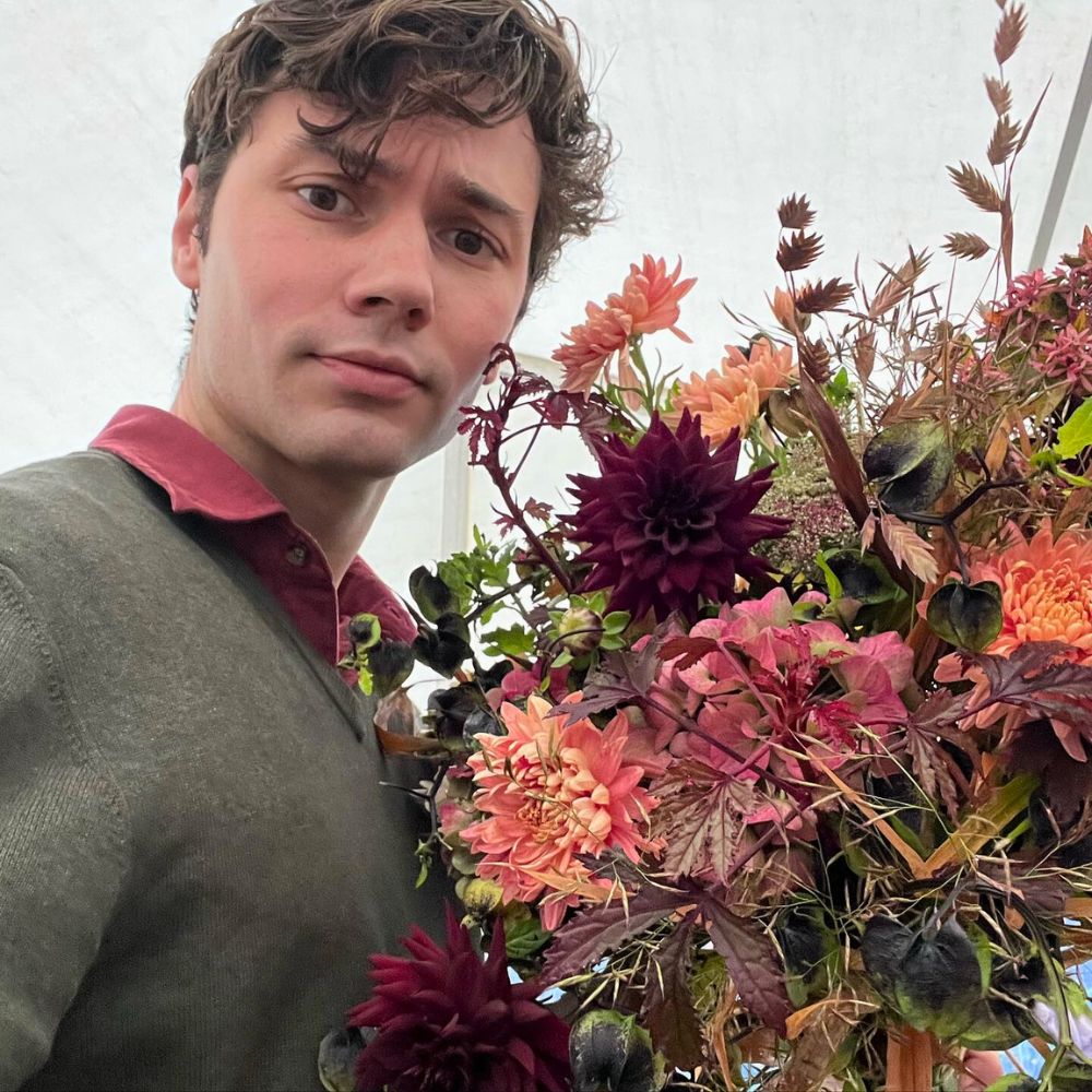 Beautiful and colorful mixed bouquet featuring Chat Noir Dahlia Beautiful and colorful mixed bouquet featuring Chat Noir Dahlia