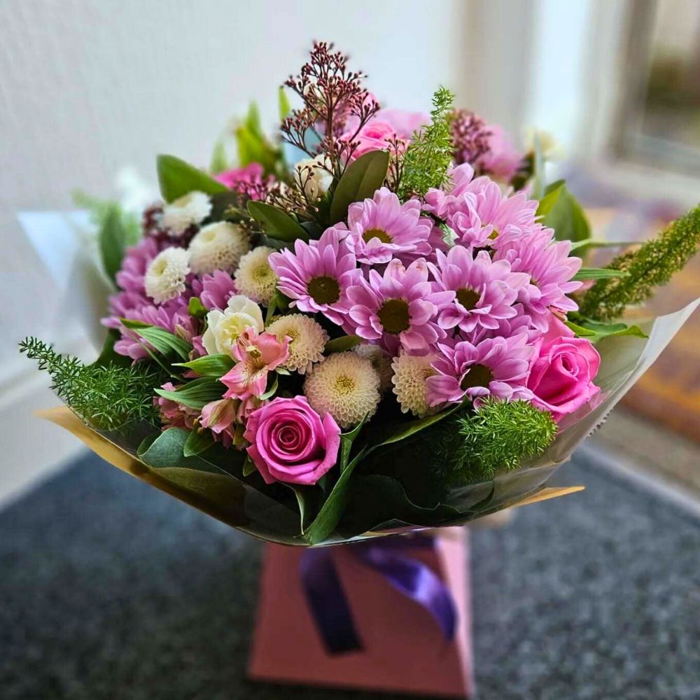 Mixed bouquet featuring pink flowers Pink Flowers