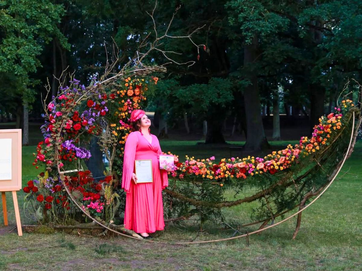 Iwona Kwiatek and Her Design at the Rose Festival in Lithuania Iwona Kwiatek and Her Design at the Rose Festival in Lithuania