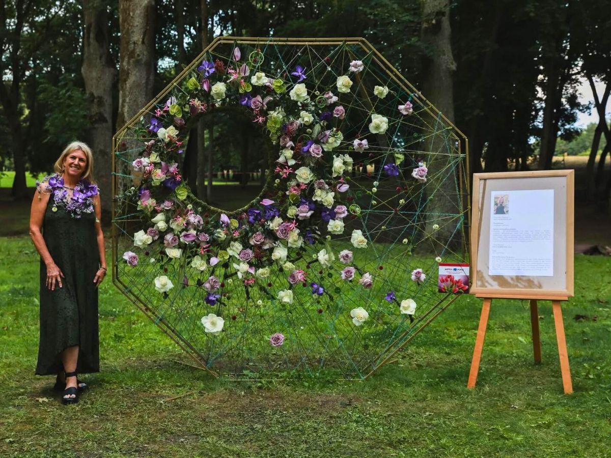 Ania Norwood and Her Design at Rose Festival in Lithuania Ania Norwood and Her Design at Rose Festival in Lithuania